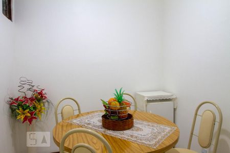 Apartamento à venda com 60m², 2 quartos e sem vagaAnte - Sala