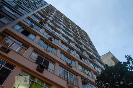 Apartamento à venda com 60m², 2 quartos e sem vagaFachada do Prédio