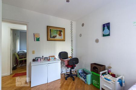 Apartamento à venda com 250m², 3 quartos e 3 vagas Apartamento à venda com 250m², 3 quartos e 3 vagasSuíte 2