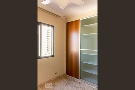 Quarto 1 de apartamento para alugar com 2 quartos, 62m² em Ipiranga, São Paulo