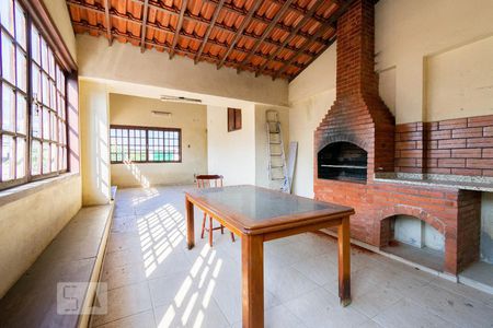 Casa de condomínio à venda com 200m², 3 quartos e 1 vaga3º Andar