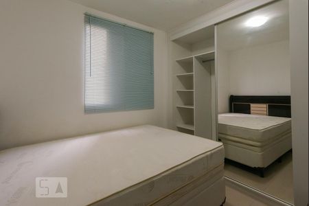 Quarto 1 - Armários de apartamento para alugar com 2 quartos, 45m² em Vila Carminha, Campinas