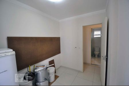 Apartamento à venda com 70m², 3 quartos e 2 vagasQuarto 2