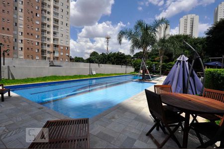 Apartamento à venda com 70m², 3 quartos e 2 vagasPiscina