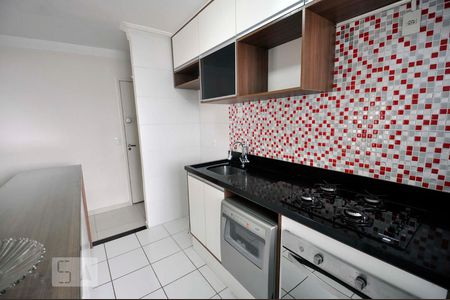 Apartamento à venda com 70m², 3 quartos e 2 vagasCozinha - Armários