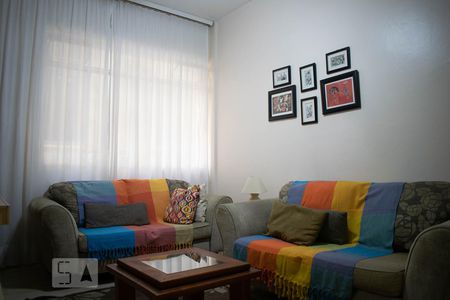 Sala de Estar de apartamento para alugar com 3 quartos, 100m² em Cidade Baixa, Porto Alegre