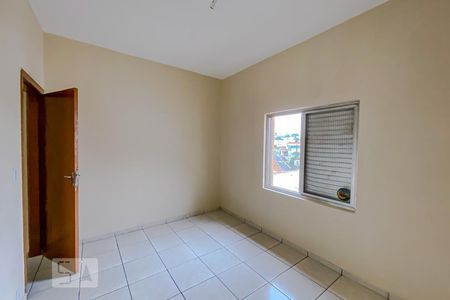 Quarto 2 de casa para alugar com 2 quartos, 70m² em Vila Alpina, São Paulo