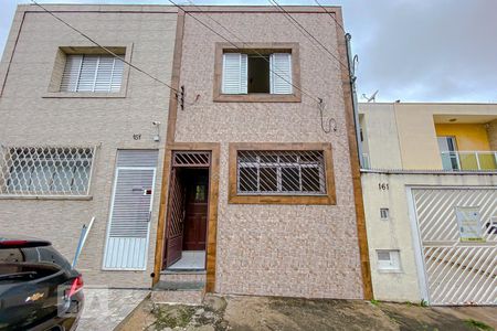 Casa para alugar com 70m², 2 quartos e sem vagaFachada