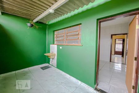 Casa para alugar com 70m², 2 quartos e sem vagaLavanderia