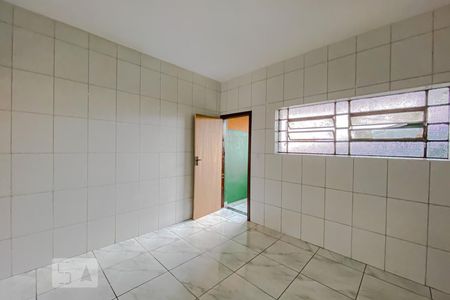 Casa para alugar com 70m², 2 quartos e sem vagaCozinha
