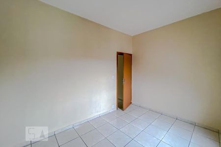 Quarto 2 de casa para alugar com 2 quartos, 70m² em Vila Alpina, São Paulo