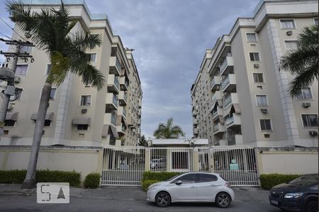 Apartamento à venda com 60m², 2 quartos e 1 vagaFachada e portaria