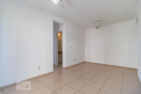 Sala de apartamento à venda com 2 quartos, 60m² em Taquara, Rio de Janeiro