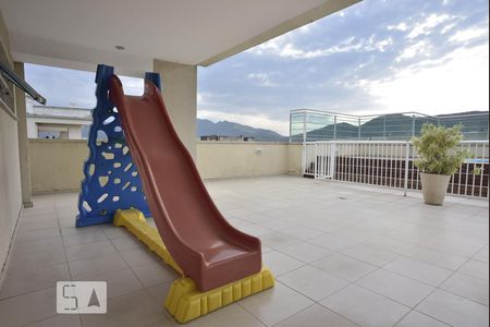 Apartamento à venda com 60m², 2 quartos e 1 vagaÁrea Comum - Playground