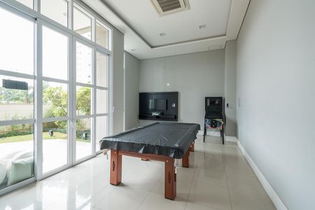 Apartamento à venda com 38m², 1 quarto e 1 vaga Apartamento à venda com 38m², 1 quarto e 1 vagaÁrea Comum - Salão de Jogos