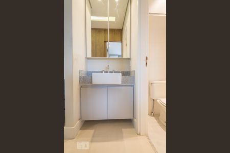 Apartamento à venda com 38m², 1 quarto e 1 vaga Apartamento à venda com 38m², 1 quarto e 1 vagaBanheiro