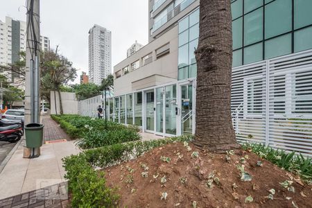 Apartamento à venda com 38m², 1 quarto e 1 vaga Apartamento à venda com 38m², 1 quarto e 1 vagaÁrea Comum - Fachada