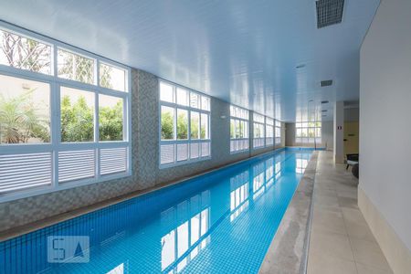 Apartamento à venda com 38m², 1 quarto e 1 vaga Apartamento à venda com 38m², 1 quarto e 1 vagaÁrea Comum - Piscina