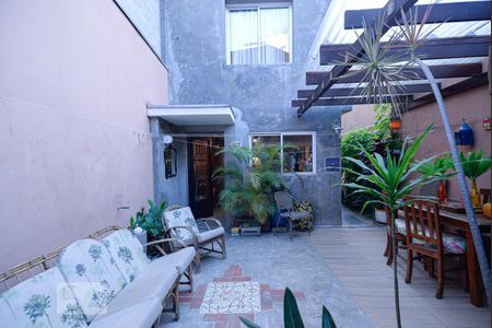 Casa para alugar com 150m², 3 quartos e 2 vagasVaranda gourmet