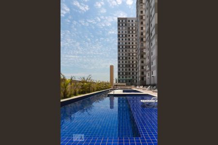 Apartamento à venda com 36m², 2 quartos e 1 vagaÁrea comum - Piscina