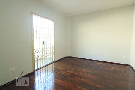 Sala de apartamento para alugar com 2 quartos, 69m² em Jardim Stella, Santo André