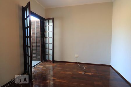 Quarto 2 de apartamento para alugar com 2 quartos, 69m² em Jardim Stella, Santo André