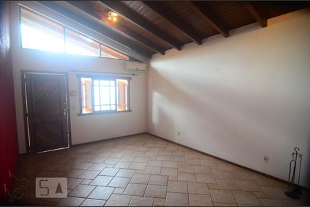 Sala de casa à venda com 3 quartos, 240m² em São José, Canoas