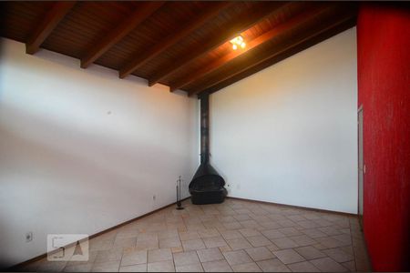 Sala de casa para alugar com 3 quartos, 240m² em São José, Canoas