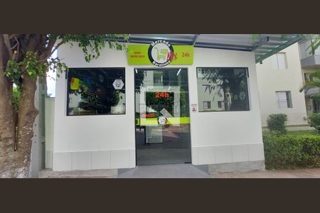 Apartamento para alugar com 55m², 2 quartos e 1 vagaÁrea comum - mercadinho 24hs