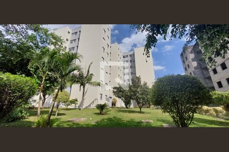 Apartamento para alugar com 55m², 2 quartos e 1 vagaÁrea comum