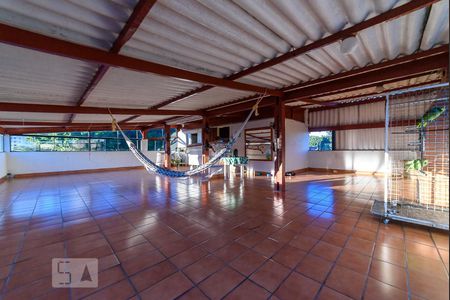 Casa à venda com 413m², 3 quartos e 2 vagasCobertura