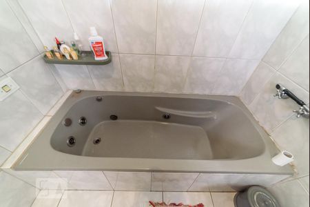 Casa à venda com 413m², 3 quartos e 2 vagasBanheiro da Suíte - Banheira