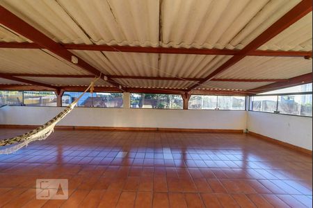 Casa à venda com 413m², 3 quartos e 2 vagasCobertura