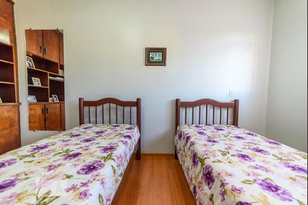 Casa à venda com 413m², 3 quartos e 2 vagasQuarto 2