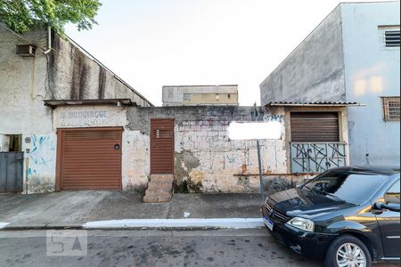 Casa à venda com 413m², 3 quartos e 2 vagasFachada dos fundos