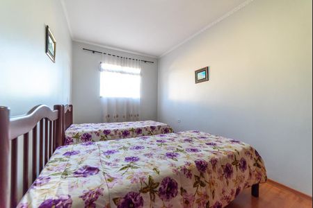 Casa à venda com 413m², 3 quartos e 2 vagasQuarto 2
