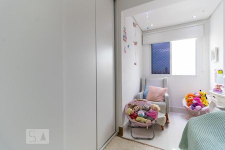 Apartamento à venda com 95m², 2 quartos e 1 vagaQuarto 2