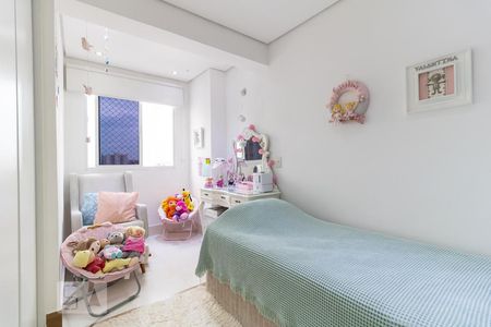 Apartamento à venda com 95m², 2 quartos e 1 vagaQuarto 2