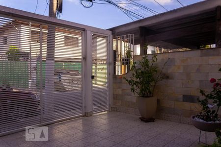 Casa à venda com 150m², 3 quartos e 1 vaga Casa à venda com 150m², 3 quartos e 1 vagaGaragem