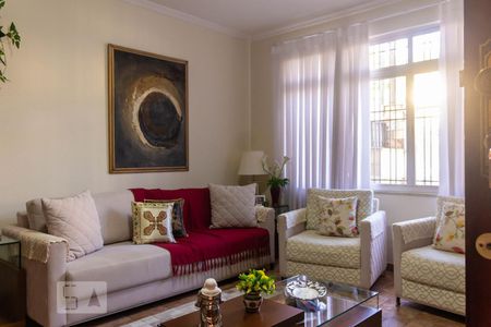 Casa à venda com 150m², 3 quartos e 1 vaga Casa à venda com 150m², 3 quartos e 1 vagaSala de Estar