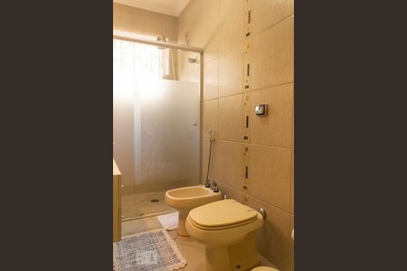 Casa à venda com 150m², 3 quartos e 1 vaga Casa à venda com 150m², 3 quartos e 1 vagaBanheiro