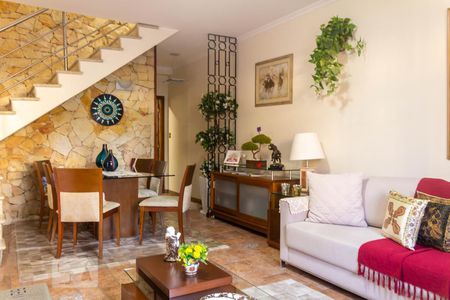 Casa à venda com 150m², 3 quartos e 1 vaga Casa à venda com 150m², 3 quartos e 1 vagaSala de Estar