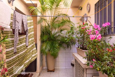 Casa à venda com 150m², 3 quartos e 1 vaga Casa à venda com 150m², 3 quartos e 1 vagaÁrea de Serviço