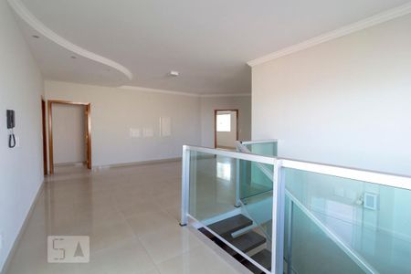Casa para alugar com 470m², 4 quartos e 4 vagasHall dos quartos