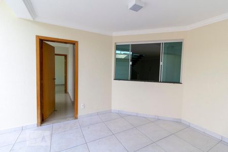 Casa para alugar com 470m², 4 quartos e 4 vagasGaragem