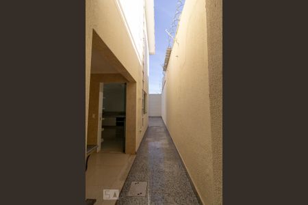 Casa para alugar com 470m², 4 quartos e 4 vagasCorredor