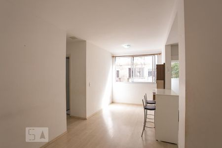 Sala de apartamento à venda com 2 quartos, 49m² em Cavalhada, Porto Alegre