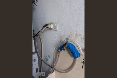 Casa à venda com 70m², 2 quartos e sem vaga Casa à venda com 70m², 2 quartos e sem vagaÁrea de Serviço - detalhe