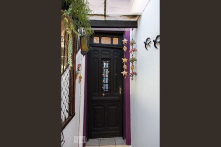 Casa à venda com 70m², 2 quartos e sem vaga Casa à venda com 70m², 2 quartos e sem vagaCorredor