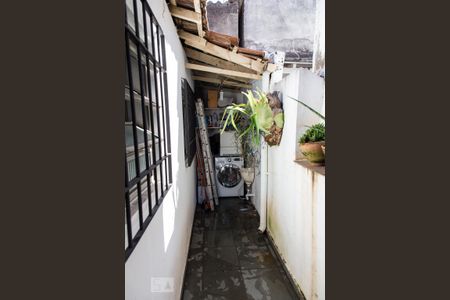 Casa à venda com 70m², 2 quartos e sem vaga Casa à venda com 70m², 2 quartos e sem vagaQuintal / Área de Serviço